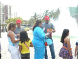 <br>Los ni&ntilde;os de Barranquilla y Cartagena disfrutaron su d&iacute;a a lo largo del mes de abril. La obra teatral Onda y Gigabyte; la presencia de marca en la obra teatral Pinocho y Karaoke con Doki, se constituyeron en los espacios did&aacute;cticos donde suministramos la log&iacute;stica requerida por Powerby y Quatio, empresas encargadas de la producci&oacute;n de estas activaciones para los clientes de Une.